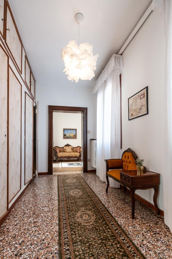 Ve-Nice Suite Rialto Sp720-4 Veneza Exterior foto